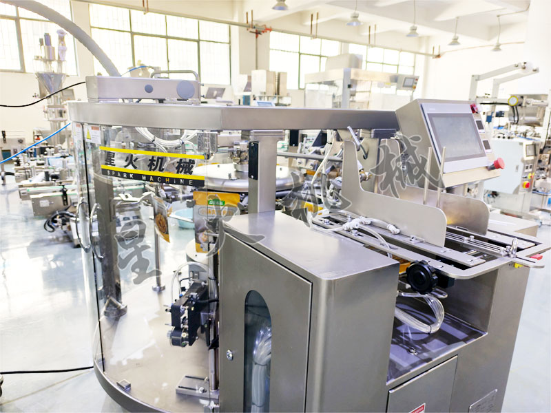 成都星火肉滑自動包裝機(jī)實拍圖
