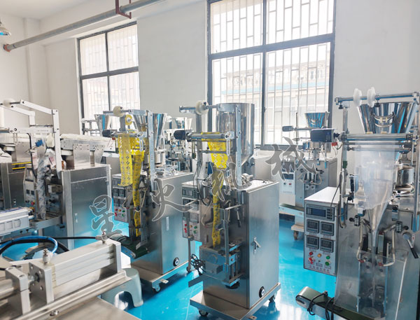 成都自動(dòng)包裝機(jī)廠家實(shí)拍圖