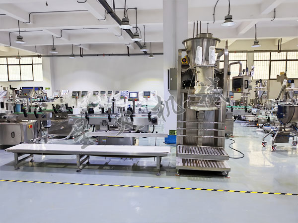 粉劑稱重包裝機(jī)實(shí)拍圖